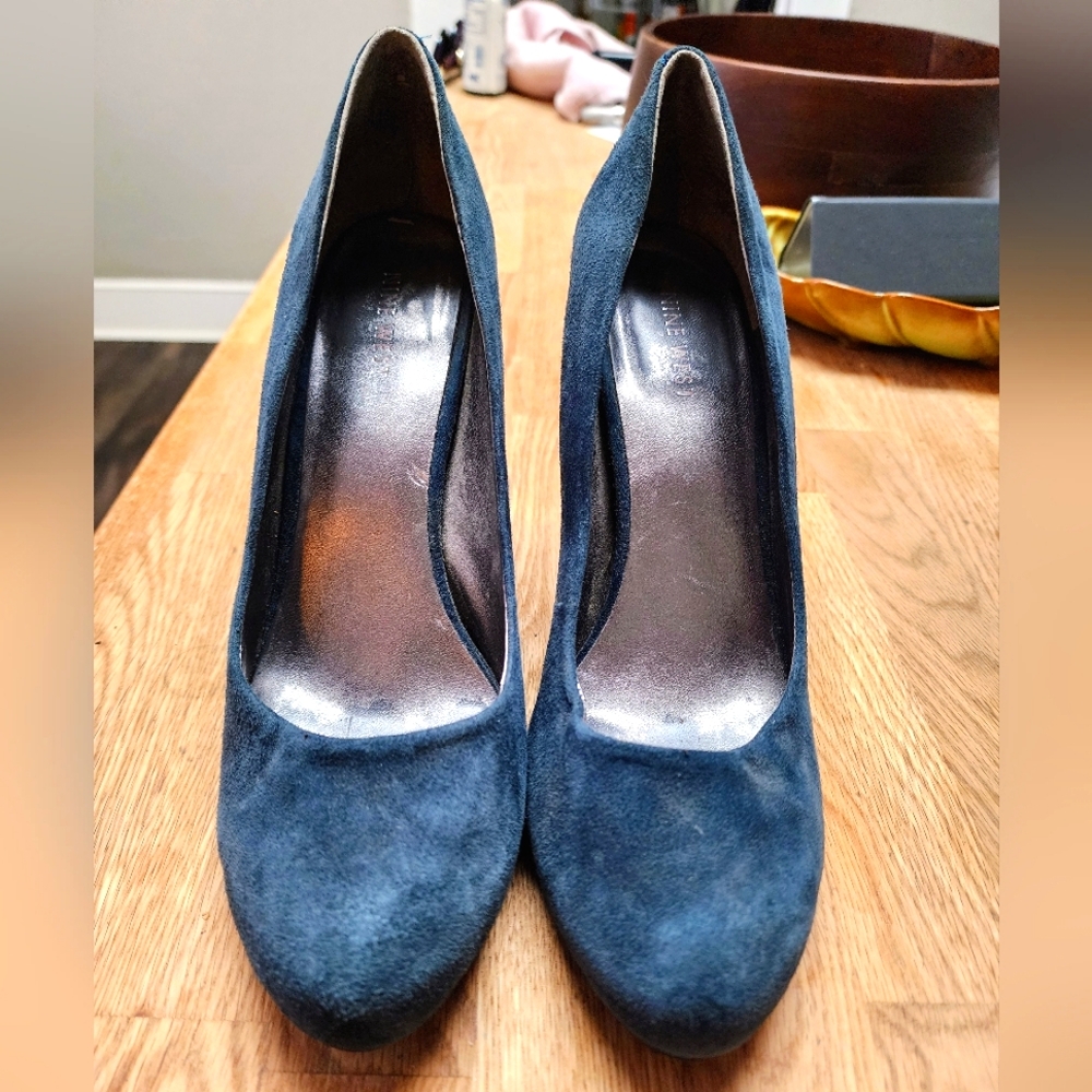 Nine West Dark Blue Suede Heels 8